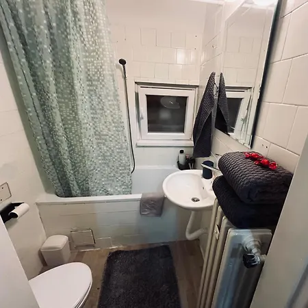 Stan Na Dan Causevac Centar Grada Apartment *
