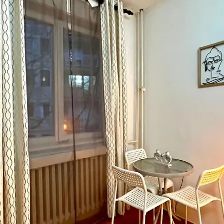 Stan Na Dan Causevac Centar Grada * Zvornik